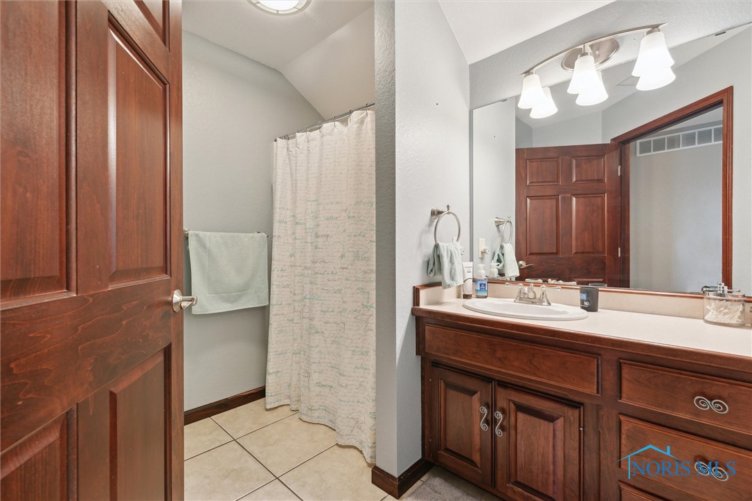 22191 W Red Clover Lane