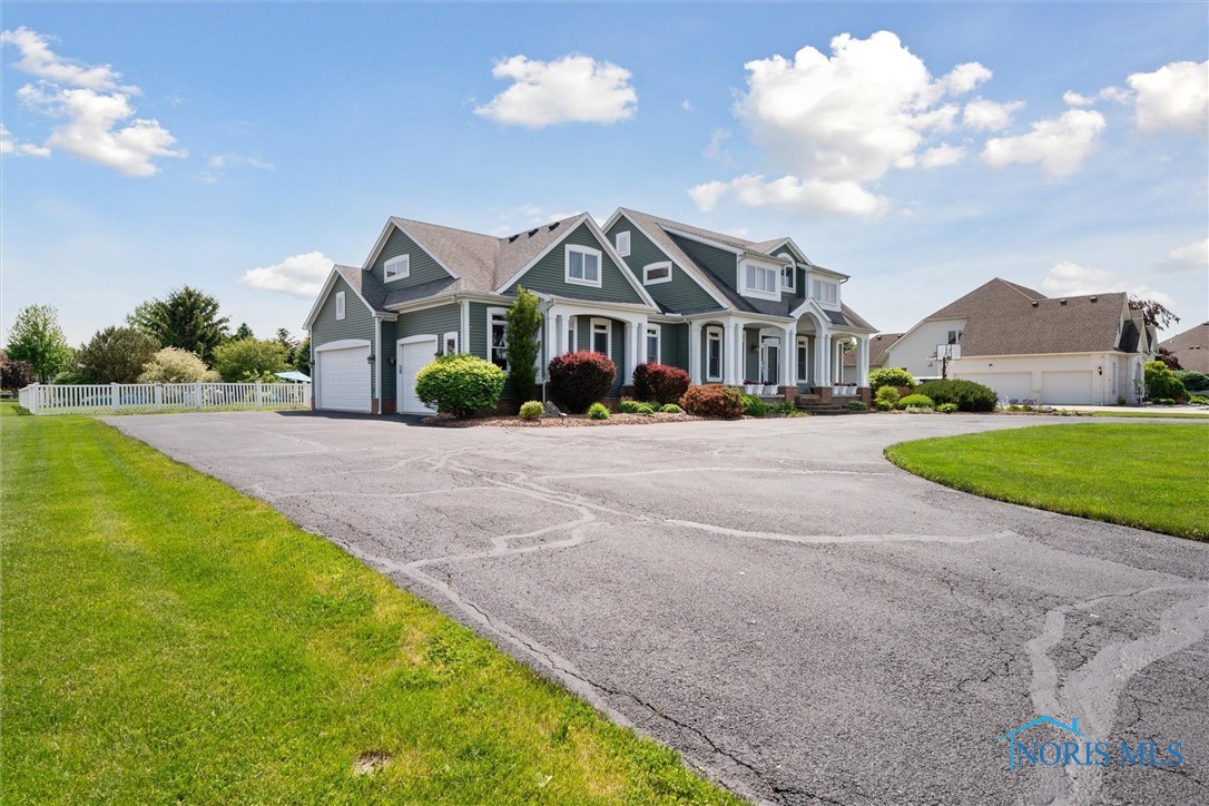 22191 W Red Clover Lane