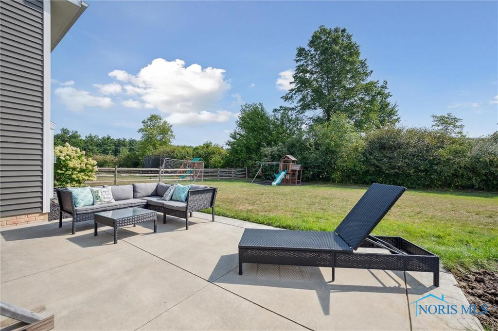 7812 N Woodbridge Road