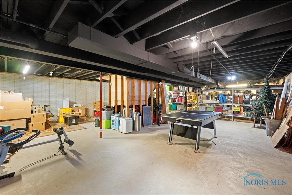 1122 Cedar Creek Drive