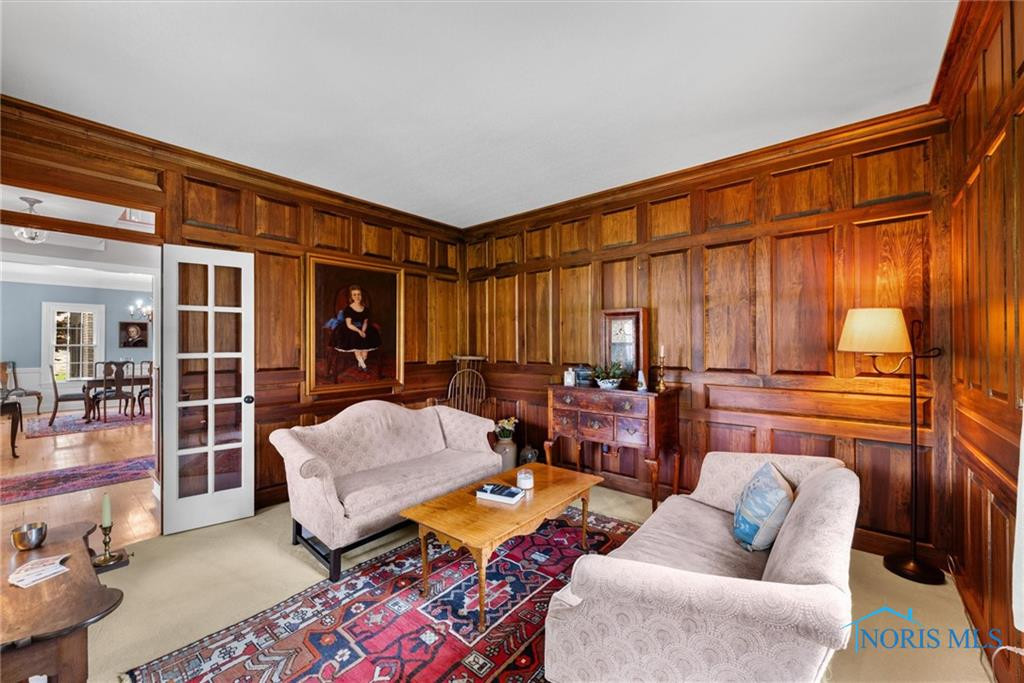 1122 Cedar Creek Drive