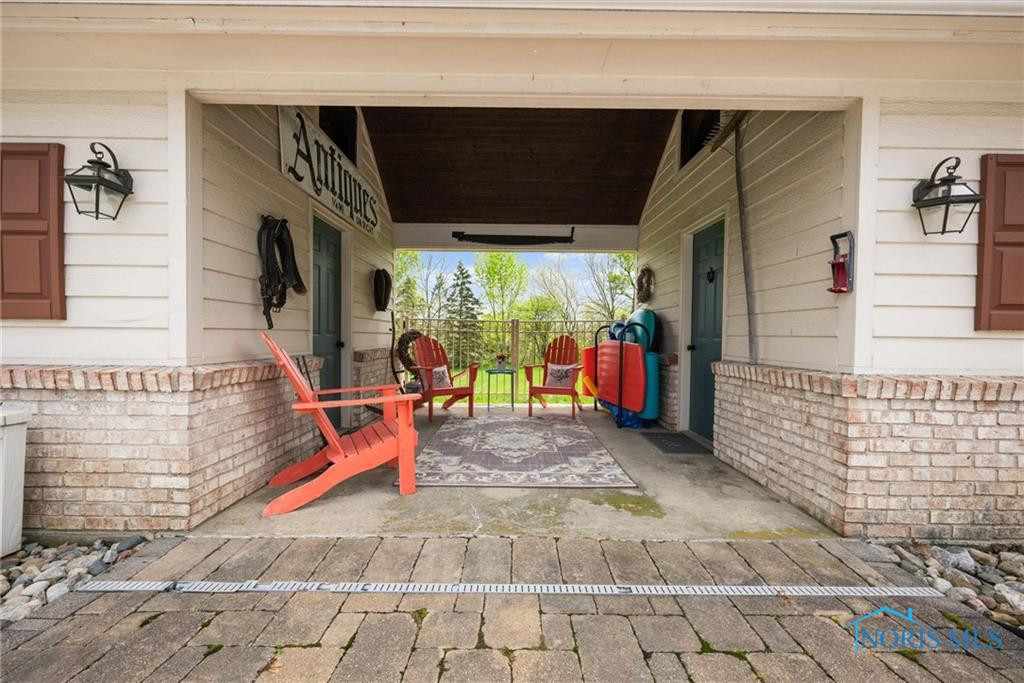 1122 Cedar Creek Drive