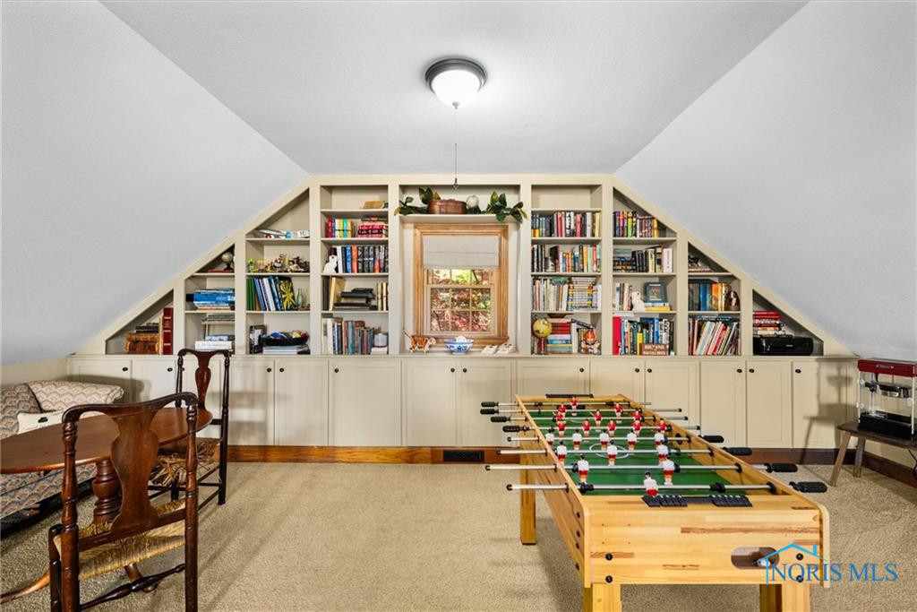1122 Cedar Creek Drive