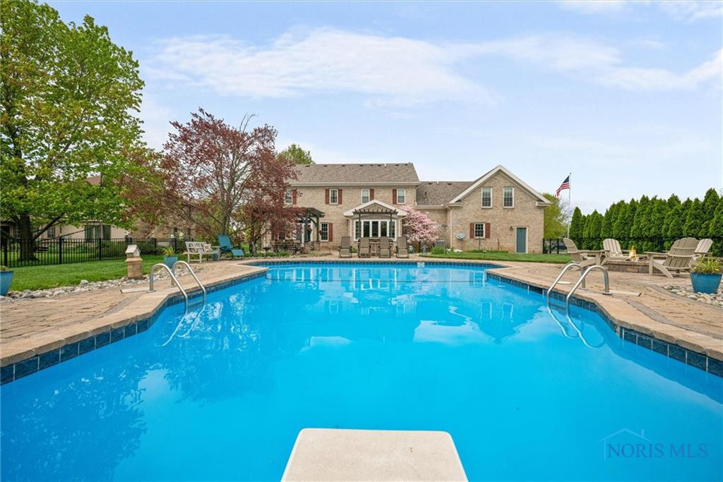 1122 Cedar Creek Drive
