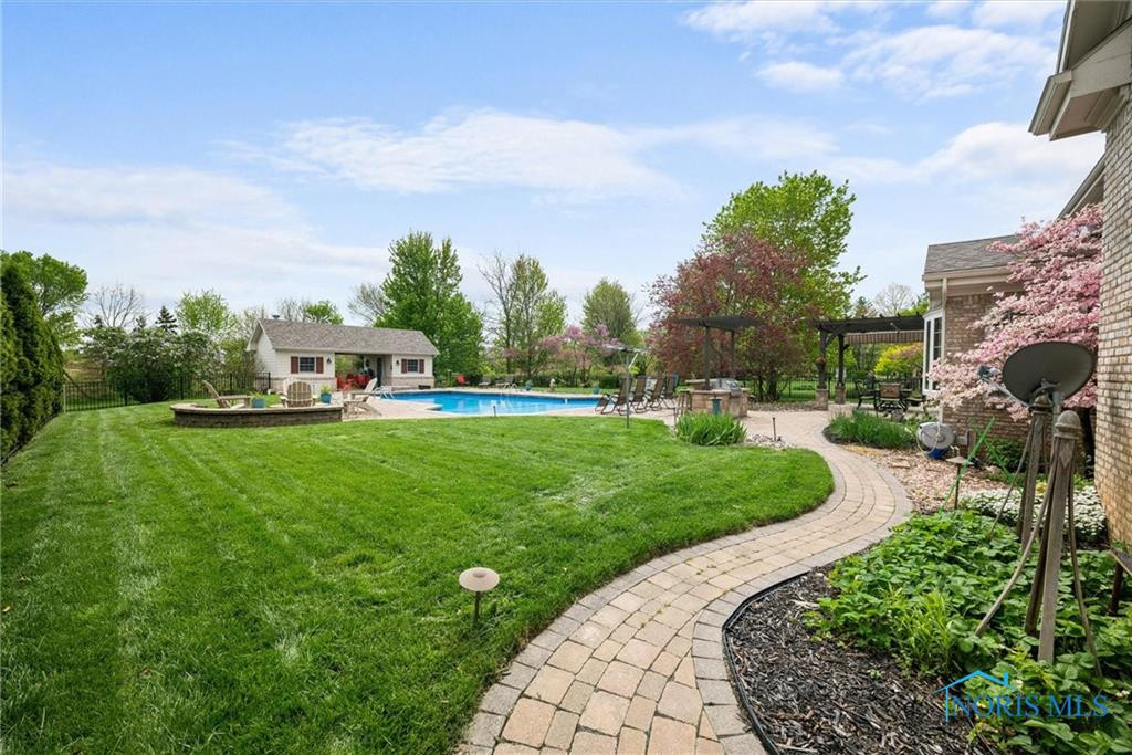 1122 Cedar Creek Drive