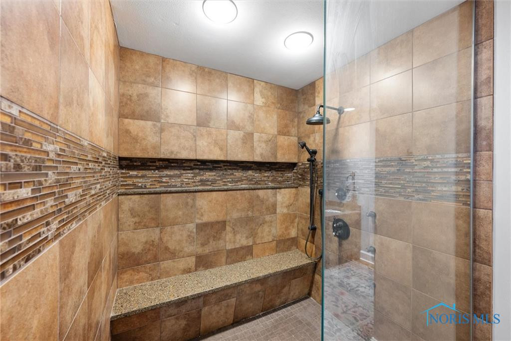 1122 Cedar Creek Drive