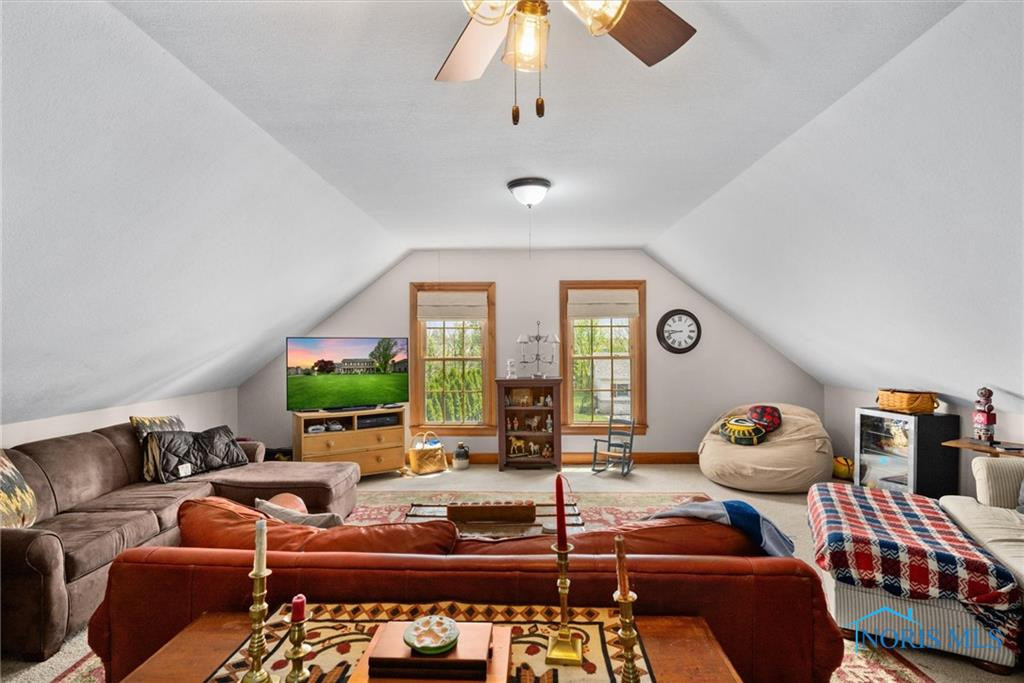 1122 Cedar Creek Drive