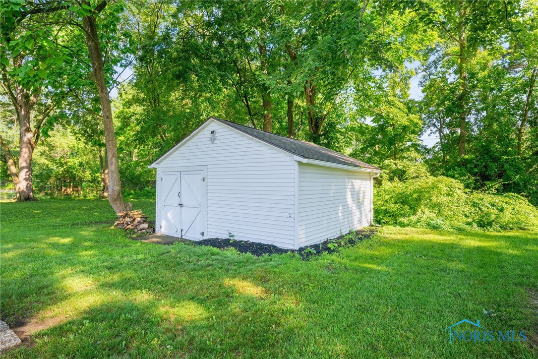 6006 Blossman Road