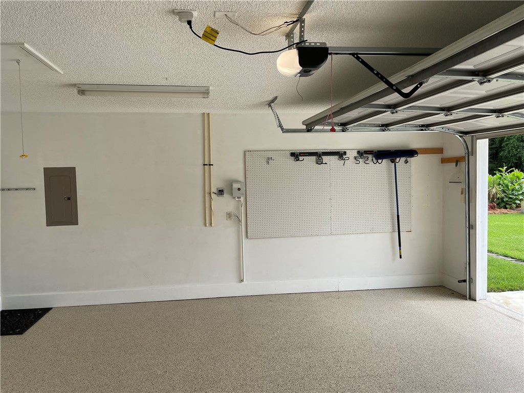 105 Shadowlake Drive