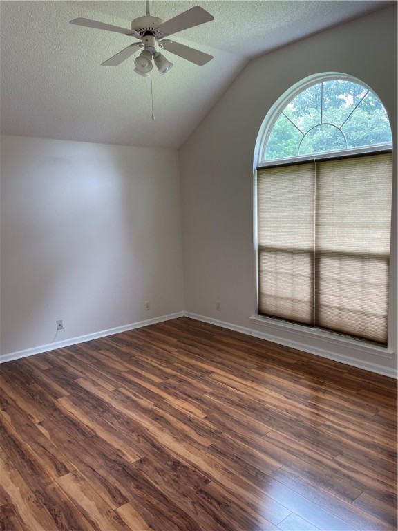 105 Shadowlake Drive