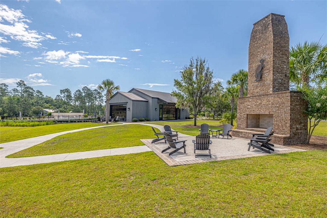 412 Salt Creek Way E