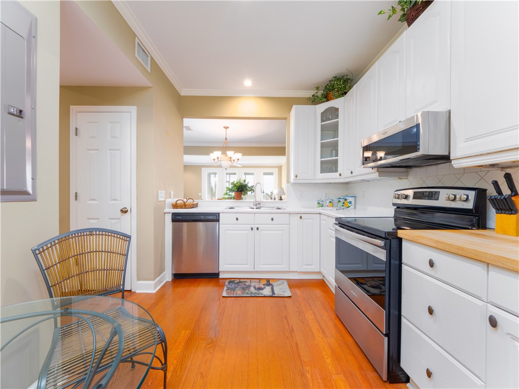 1106 Plantation Point Drive