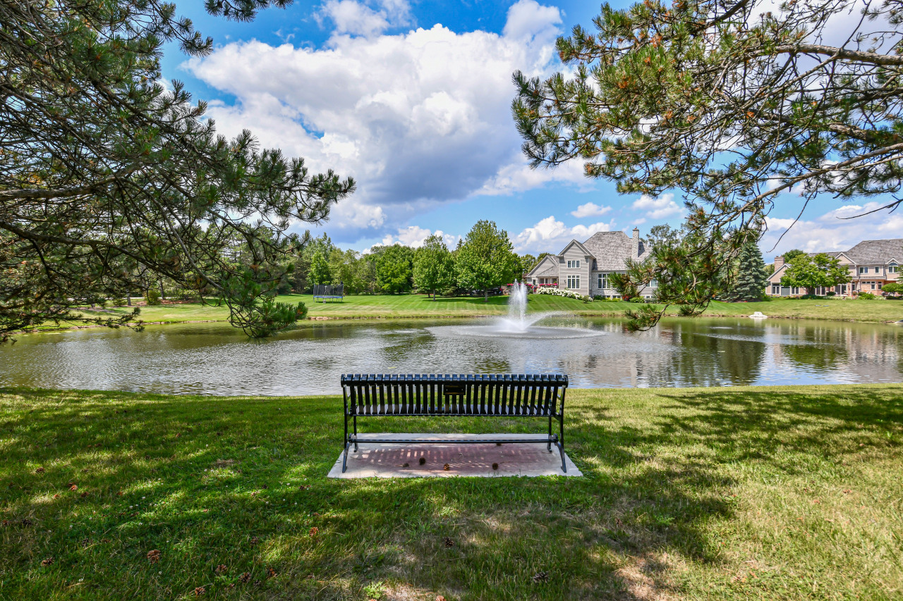 10505 N Pine Ridge Dr