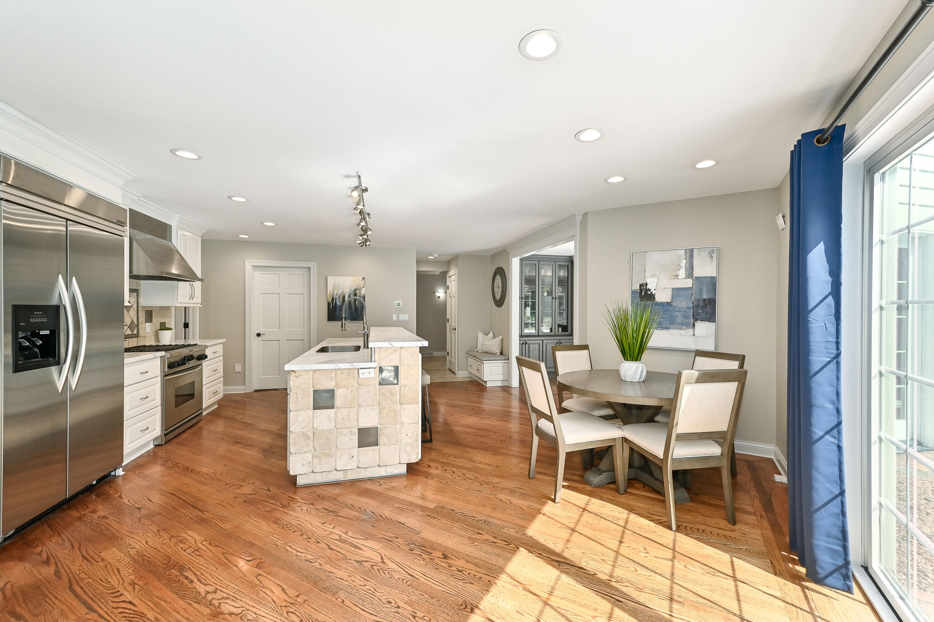 2693 County Road I -