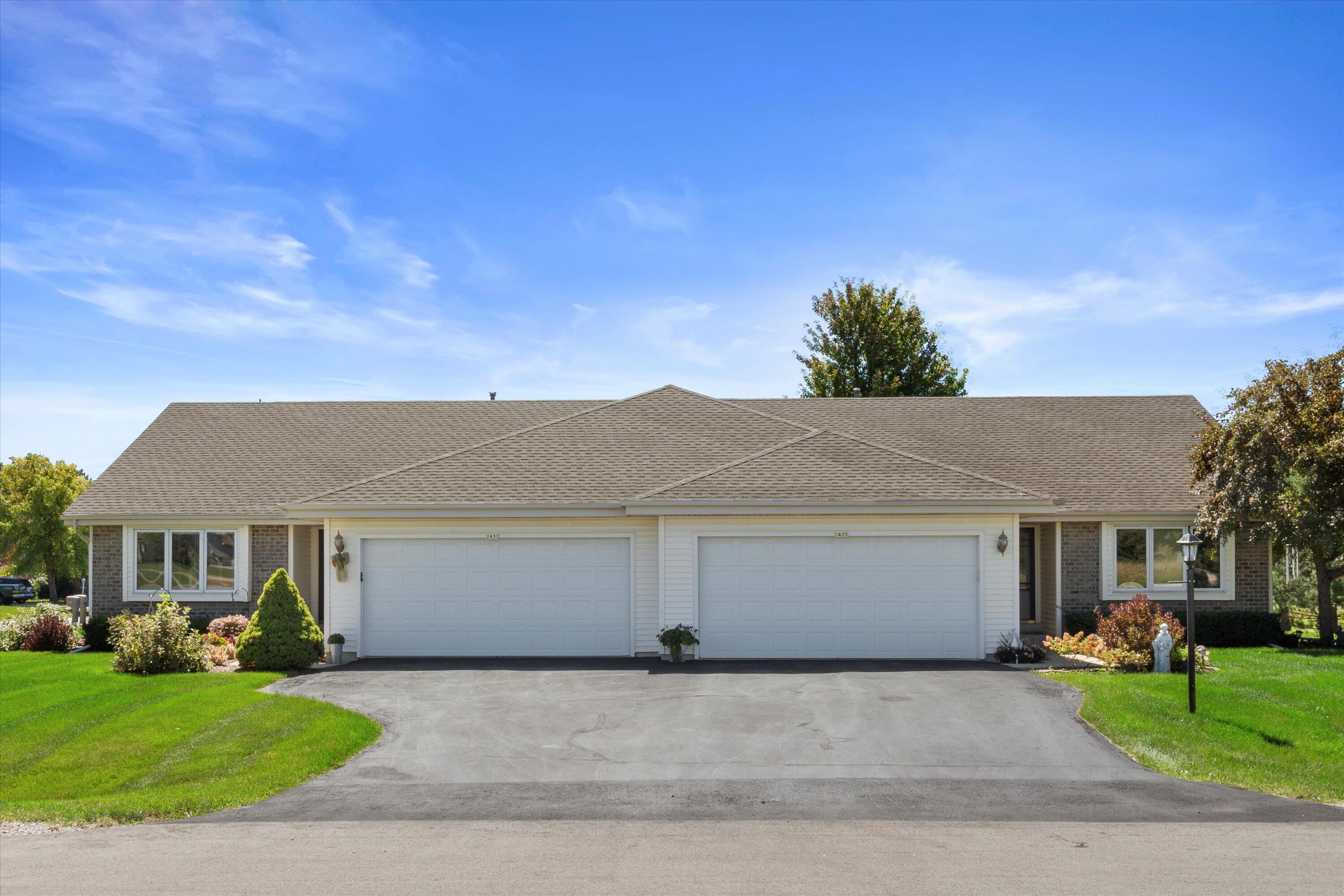 2433 W Honadel Blvd 2