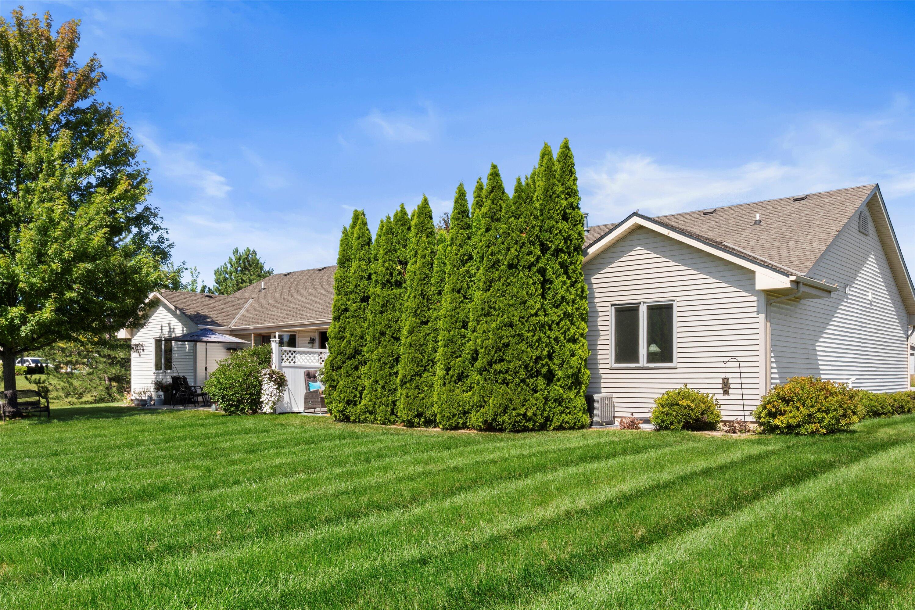 2433 W Honadel Blvd 2