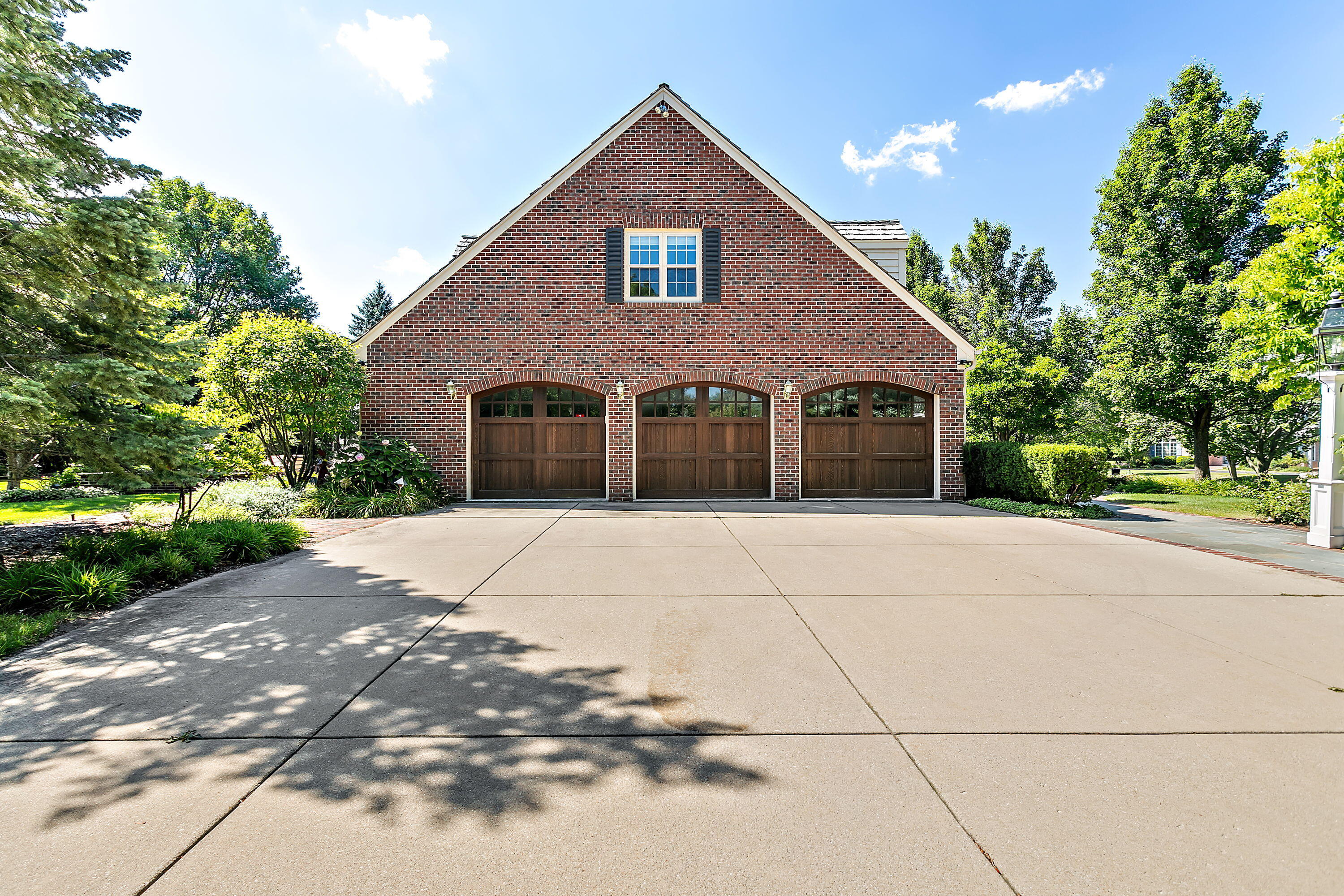 10716 N Gazebo Hill Pkwy W