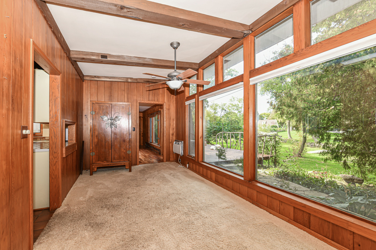 227 Vernon Ave
