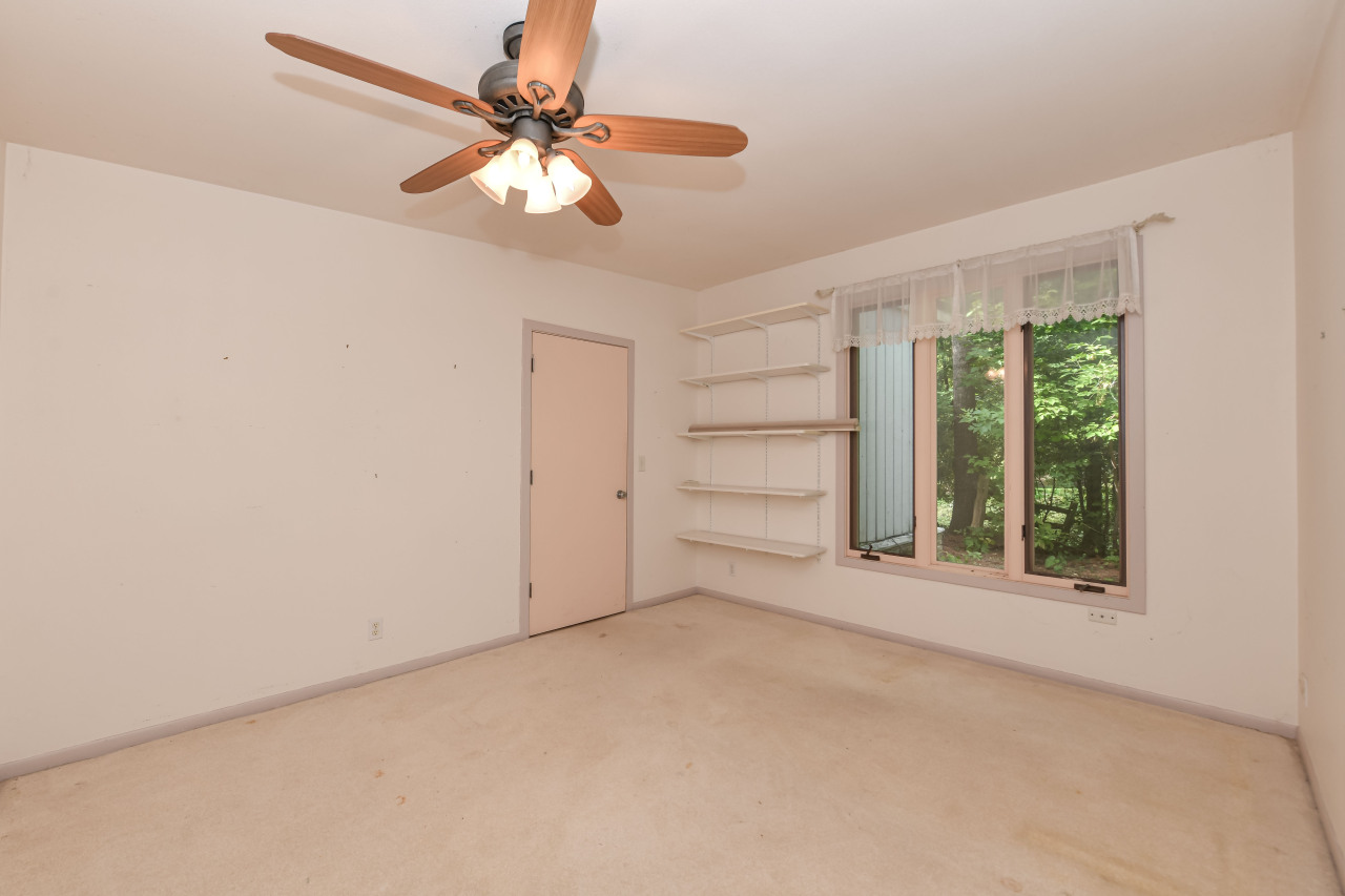 227 Vernon Ave
