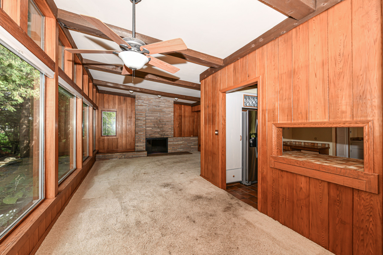 227 Vernon Ave