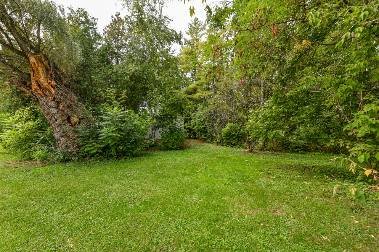 227 Vernon Ave