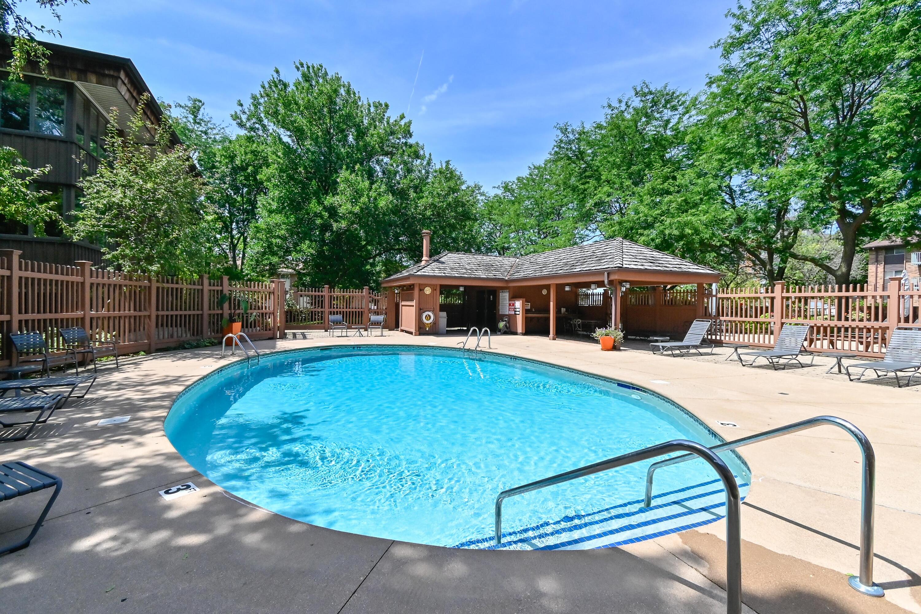 1219 N Jackson St 107