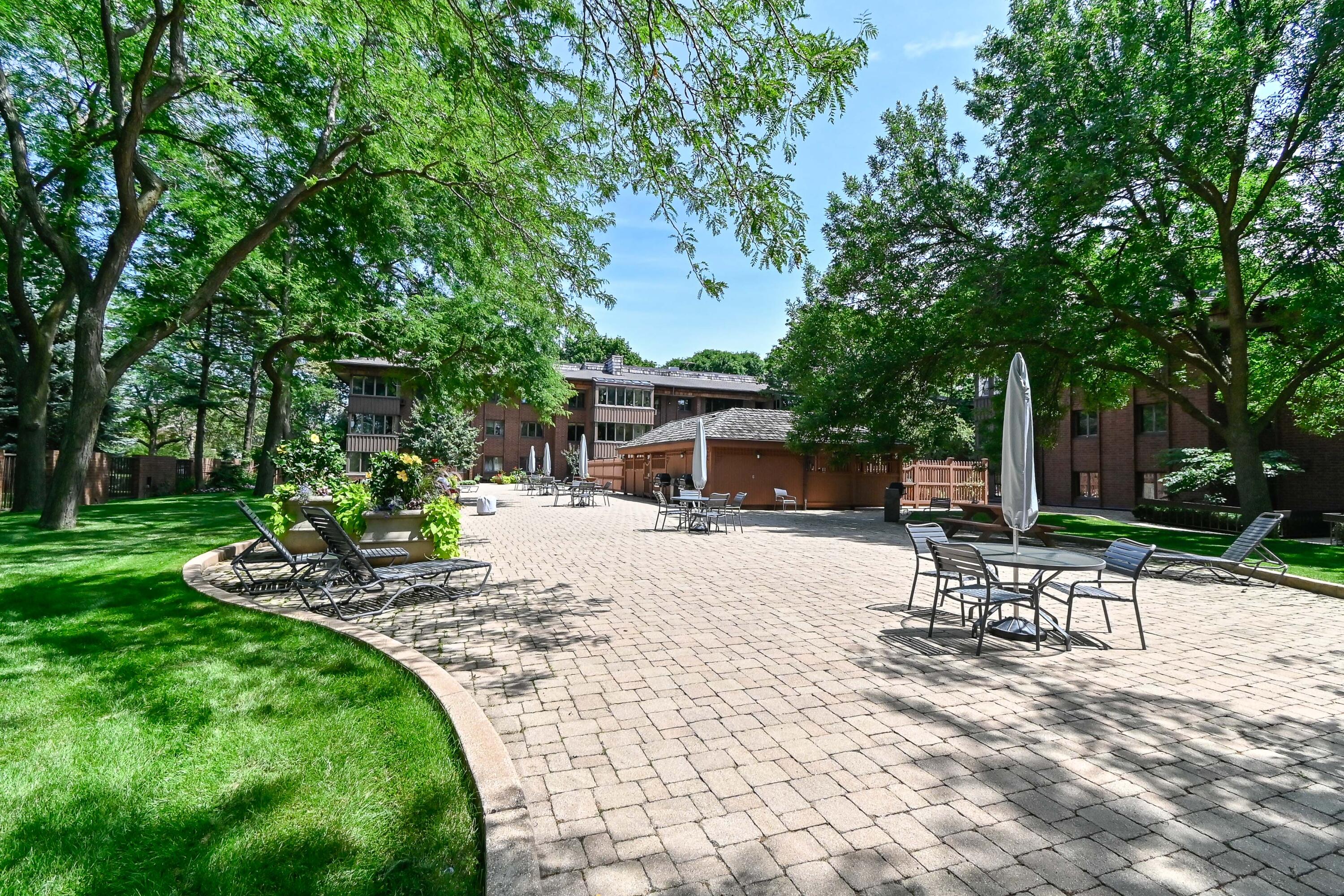 1219 N Jackson St 107