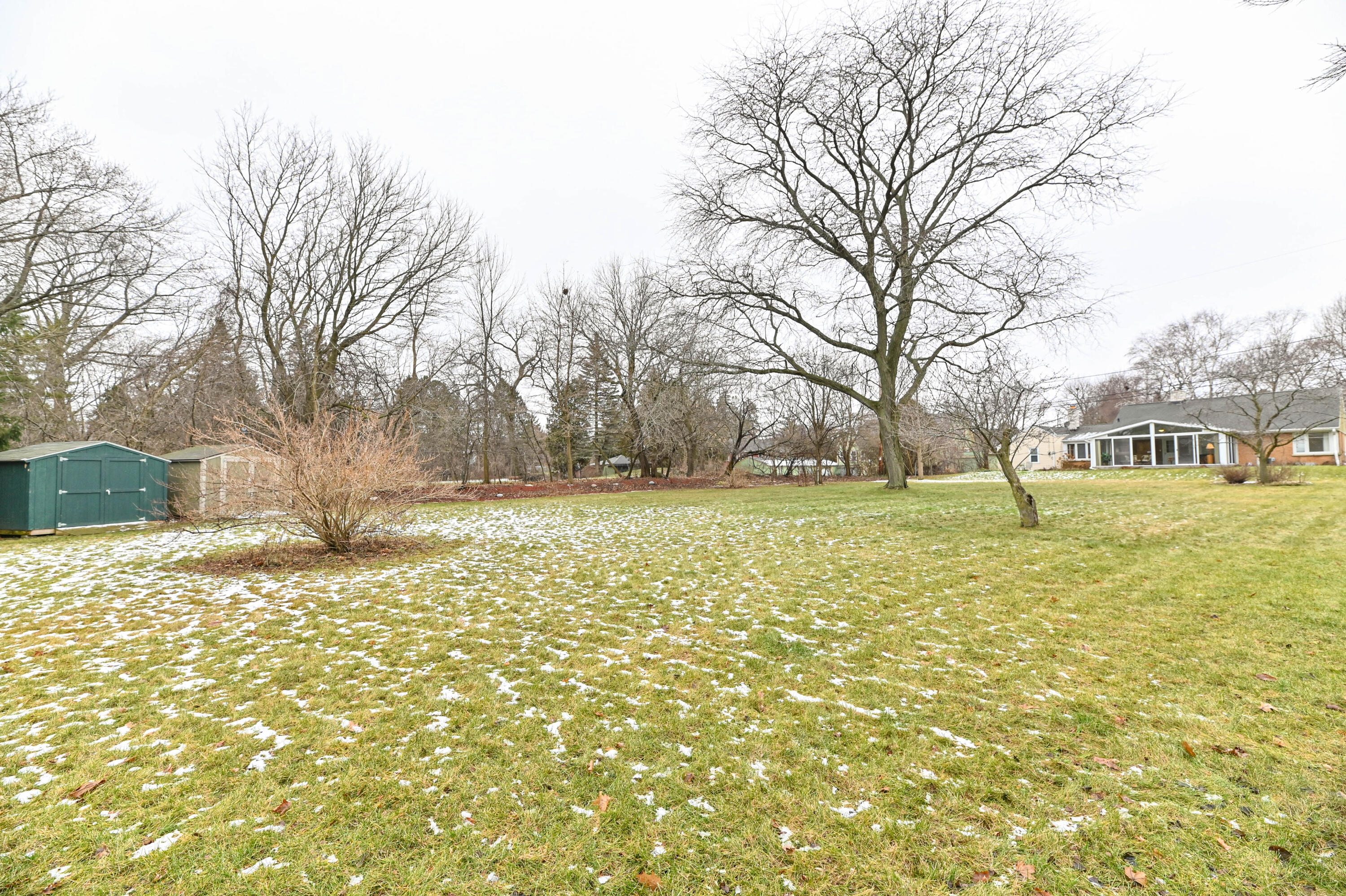 1011 Fairview Ave