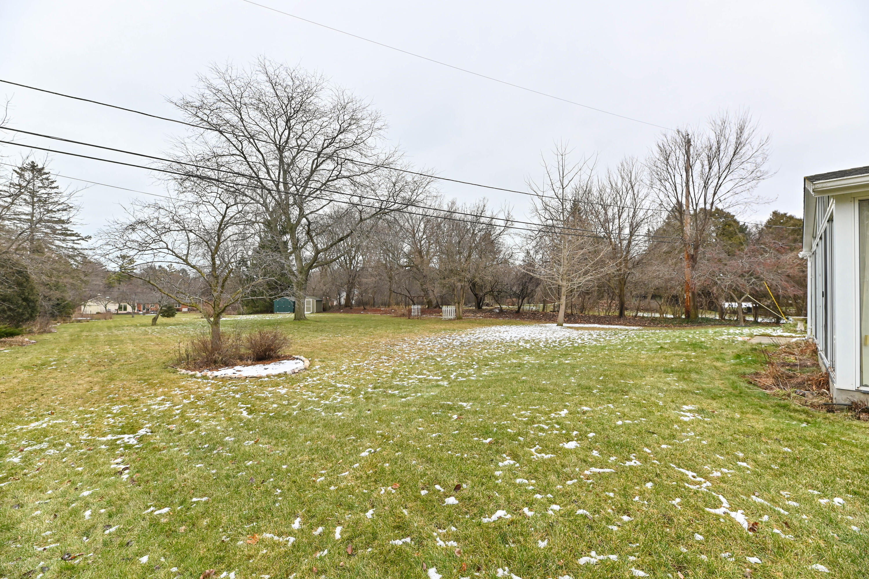 1011 Fairview Ave