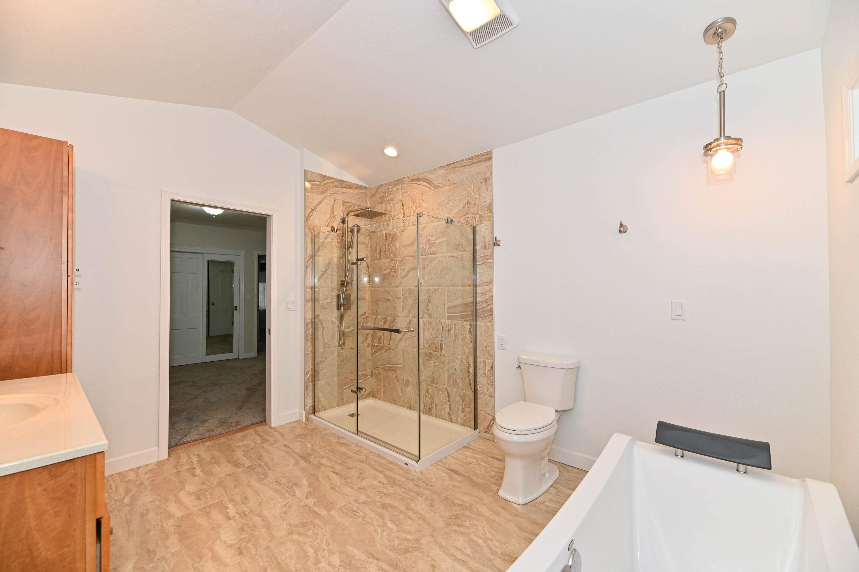 1011 Fairview Ave