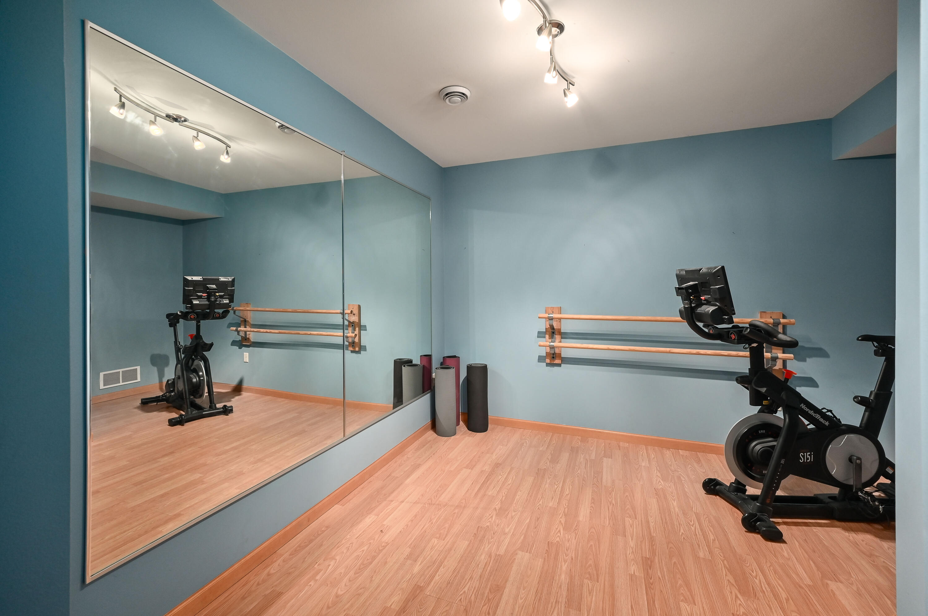 6612 W River Pointe Dr