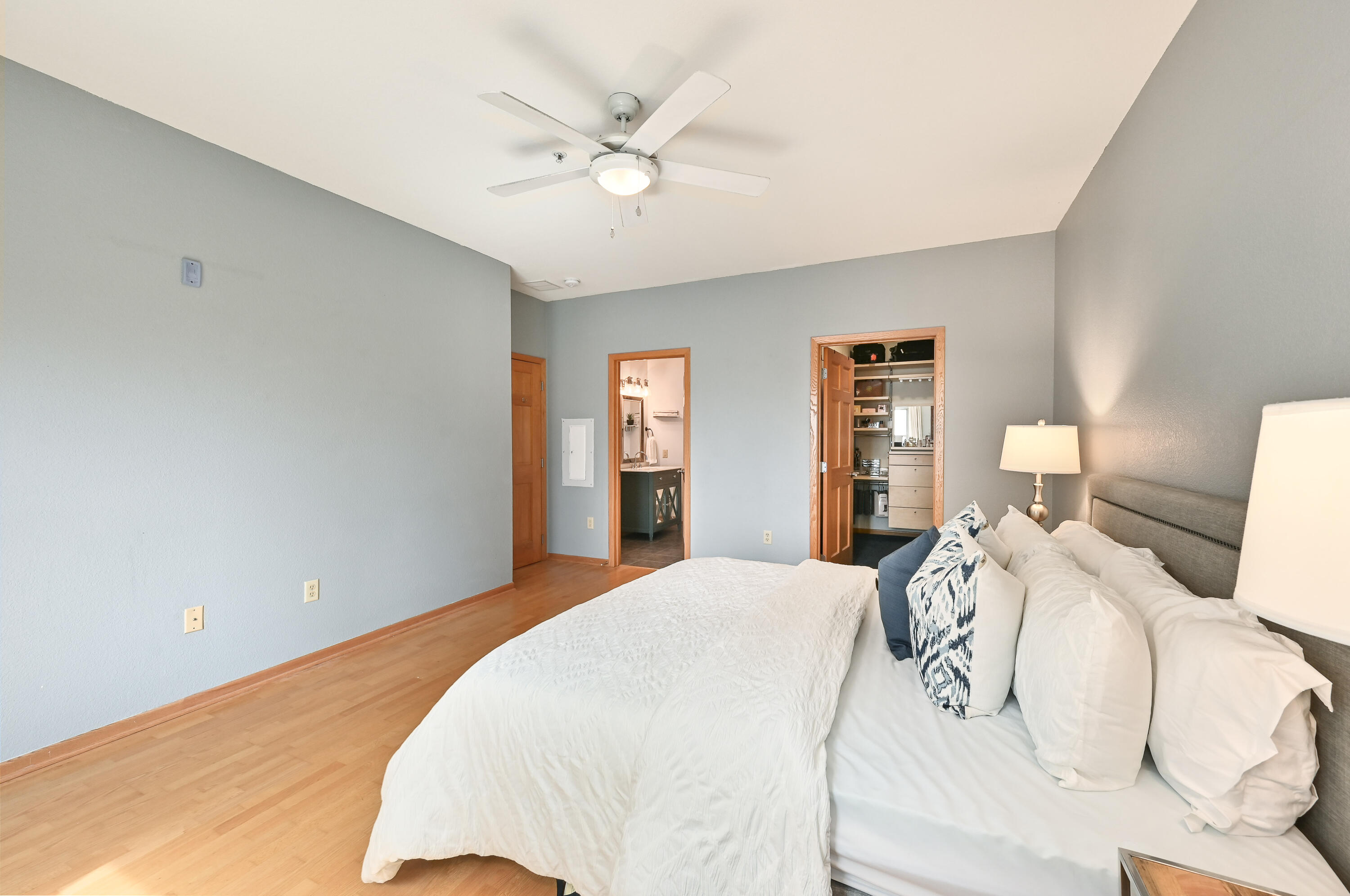 1812 E Lafayette Pl 306