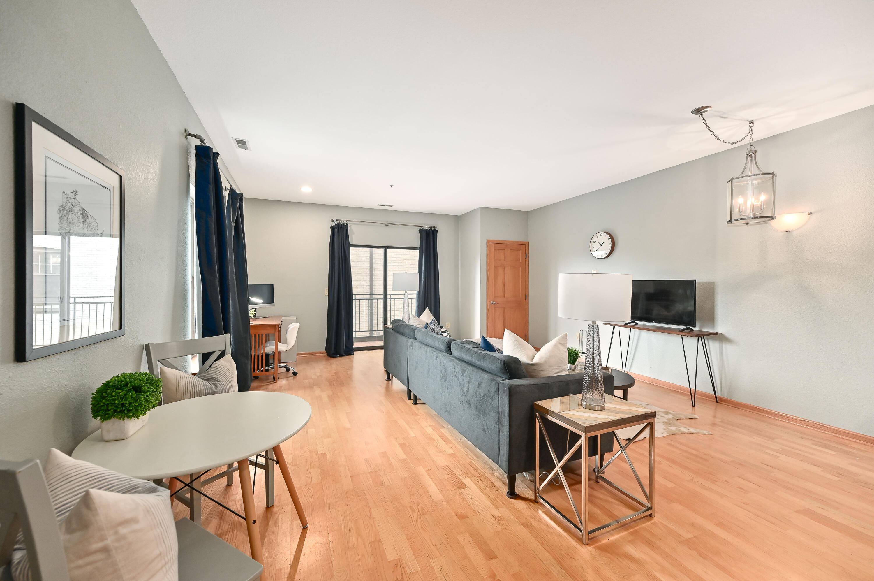 1812 E Lafayette Pl 306