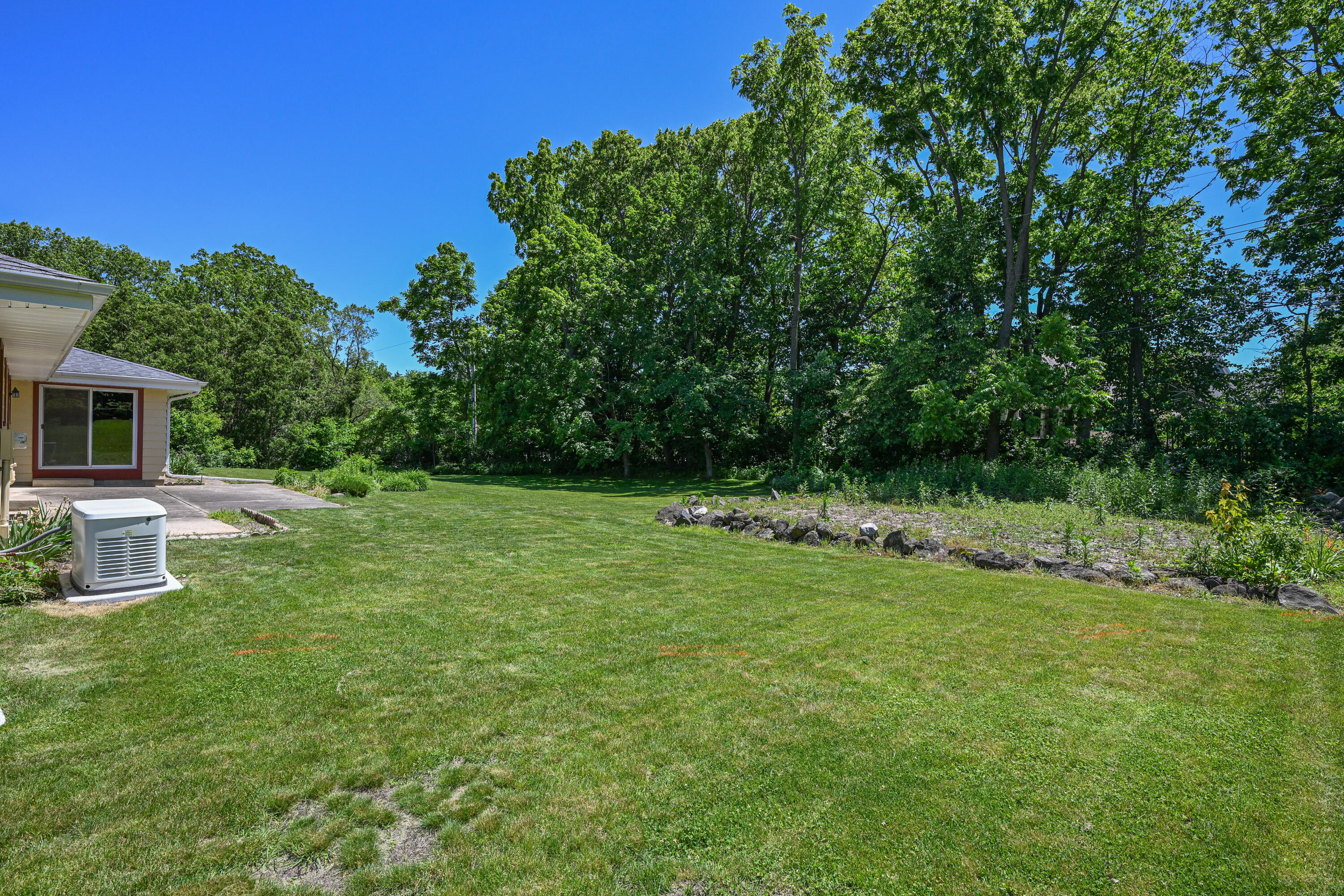S76W20103 Sunny Hill Dr