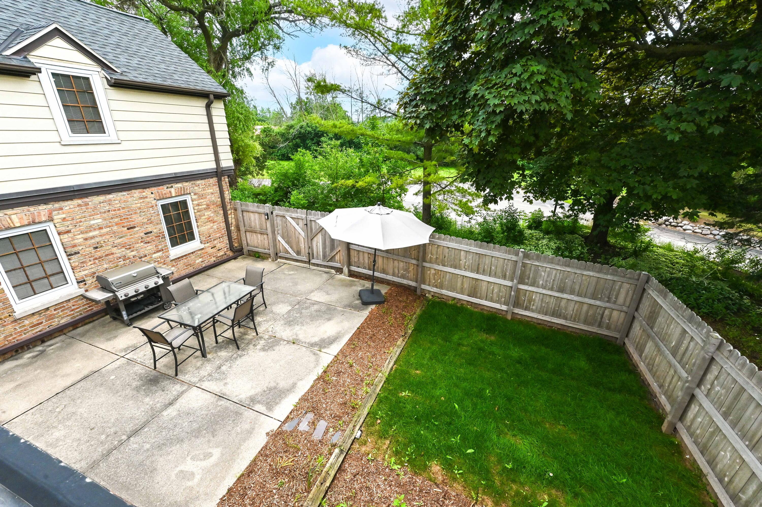 10851 N Port Washington Rd