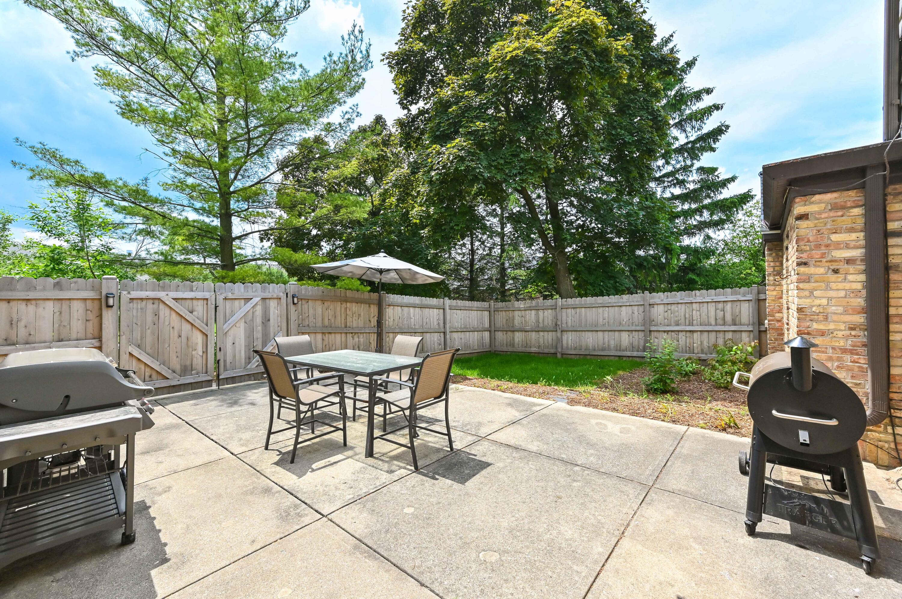 10851 N Port Washington Rd