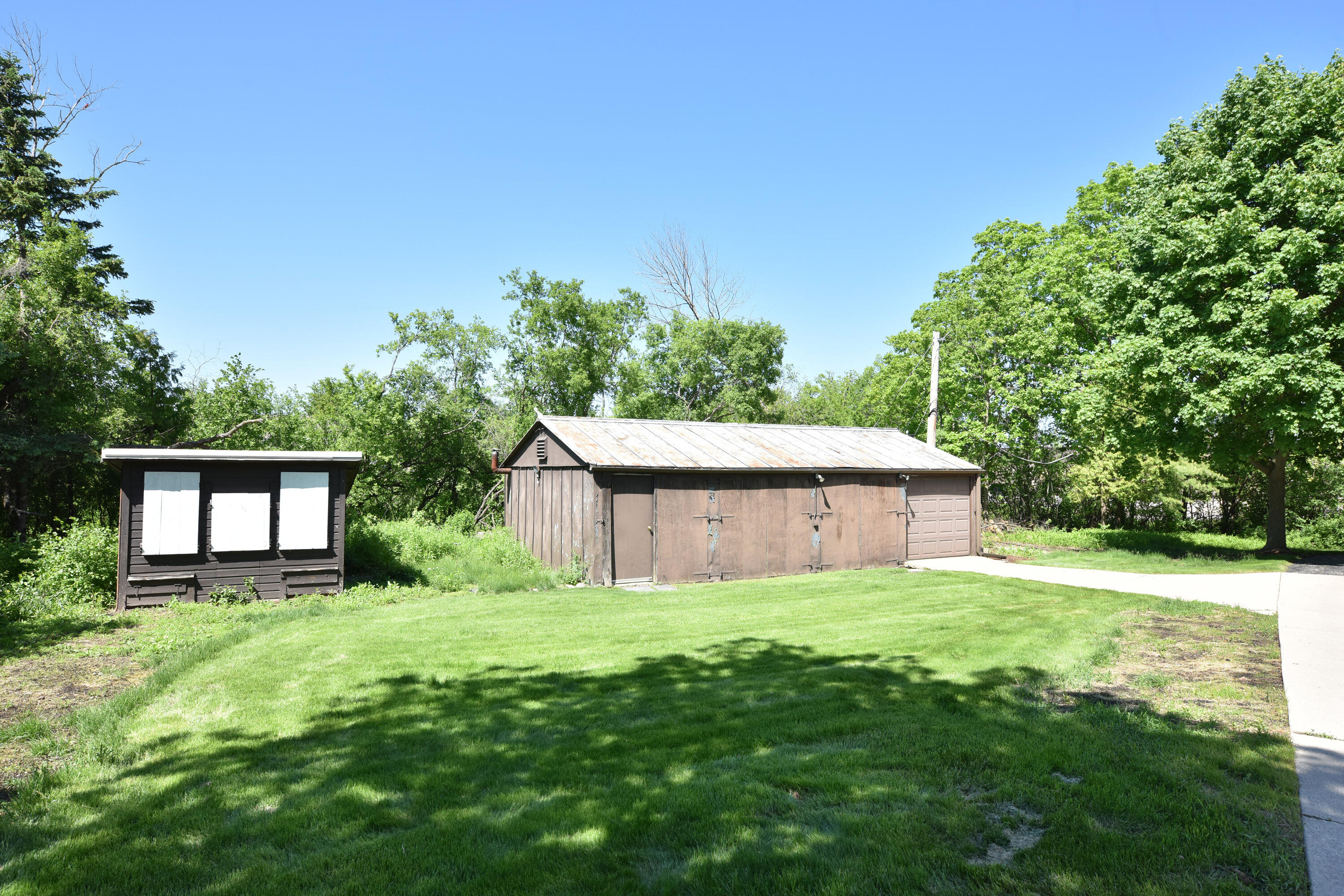 10851 N Port Washington Rd