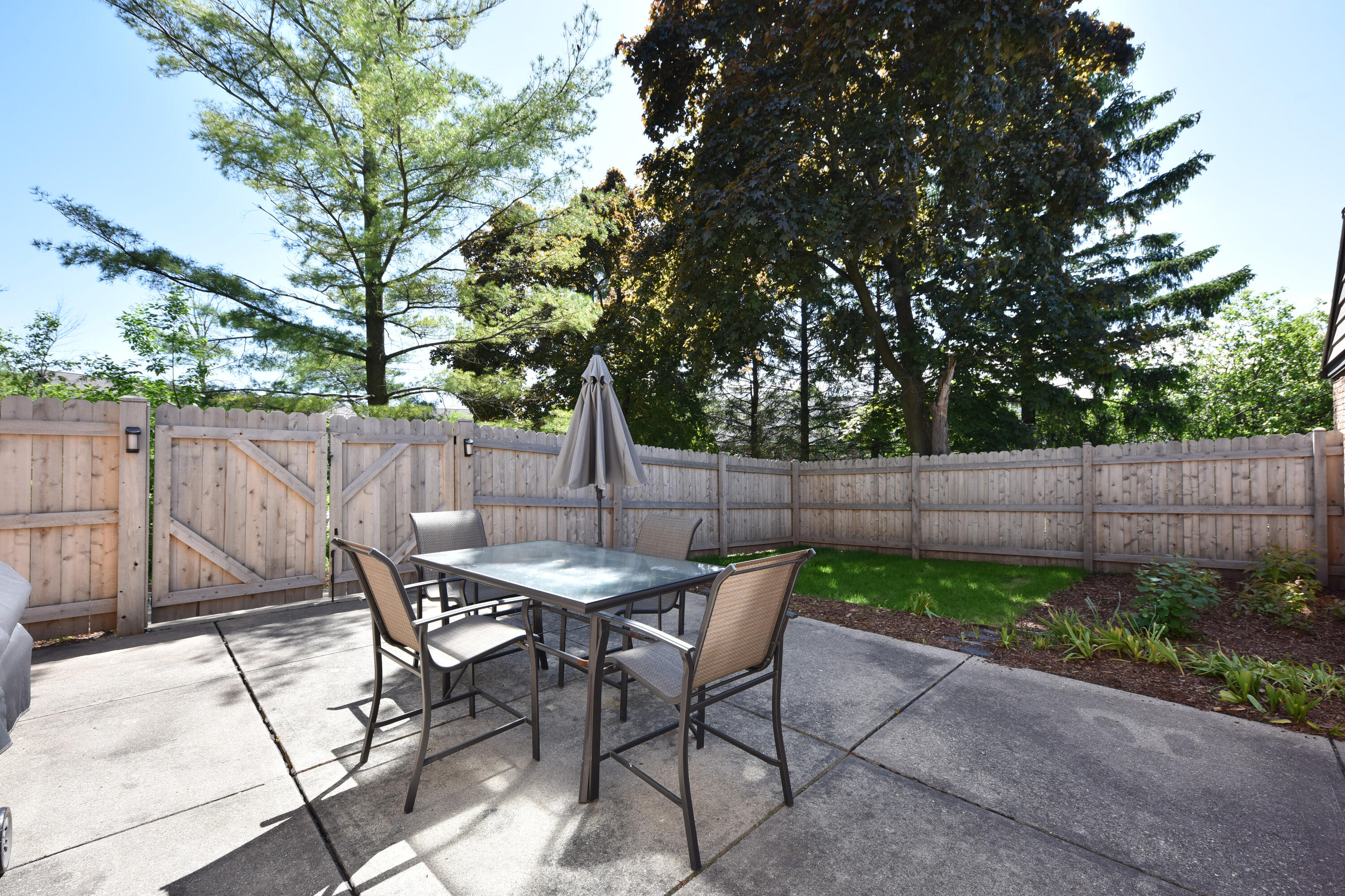 10851 N Port Washington Rd