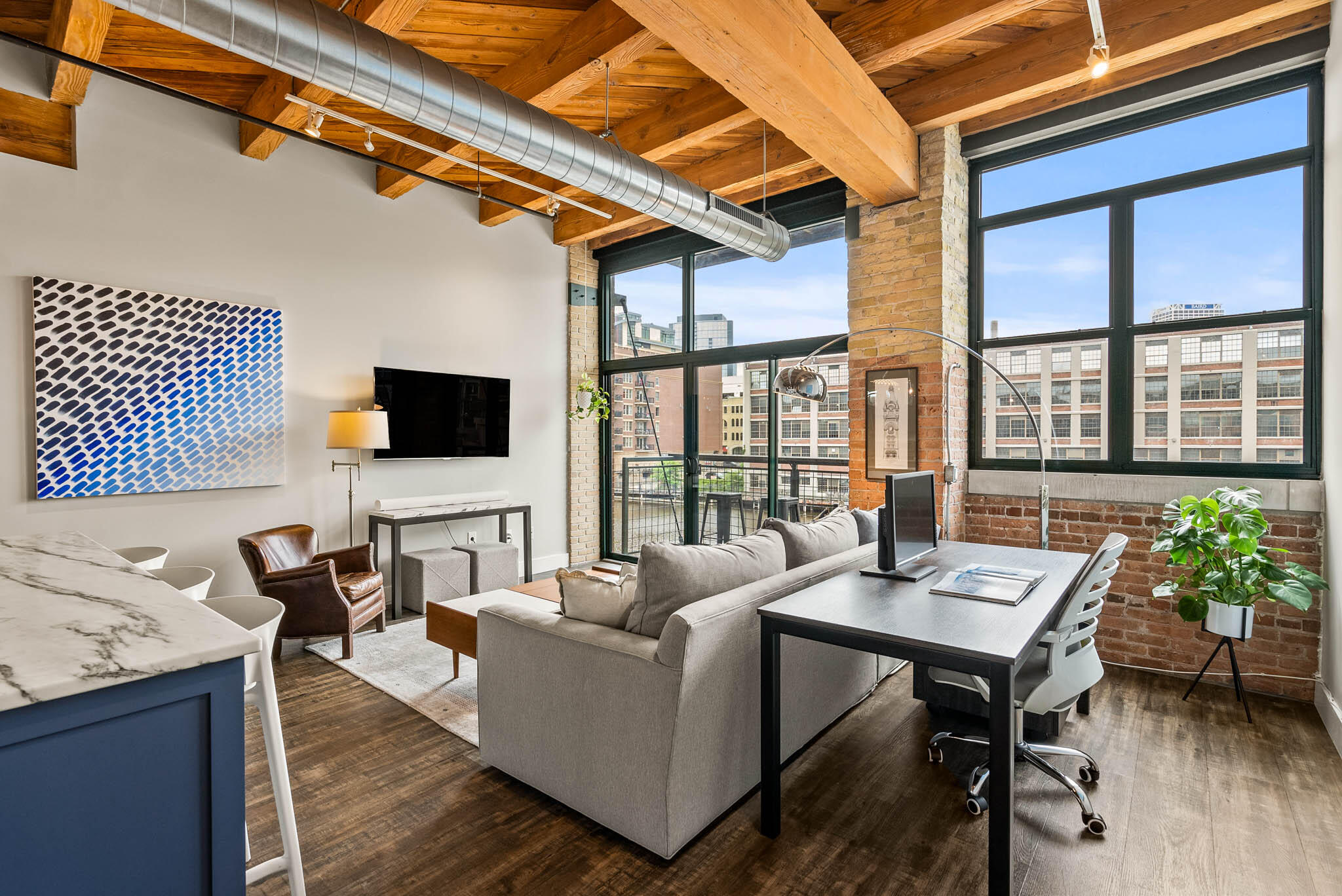 200 S Water St 202