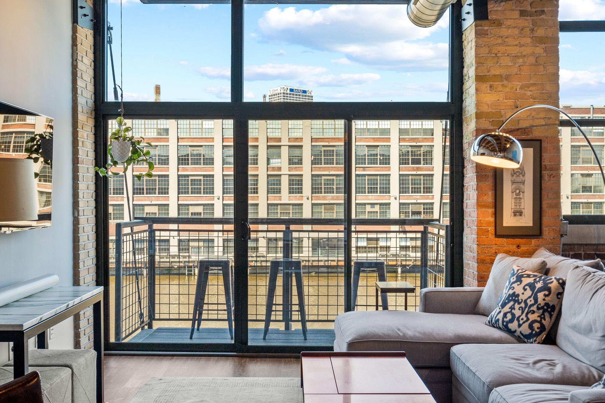 200 S Water St 202