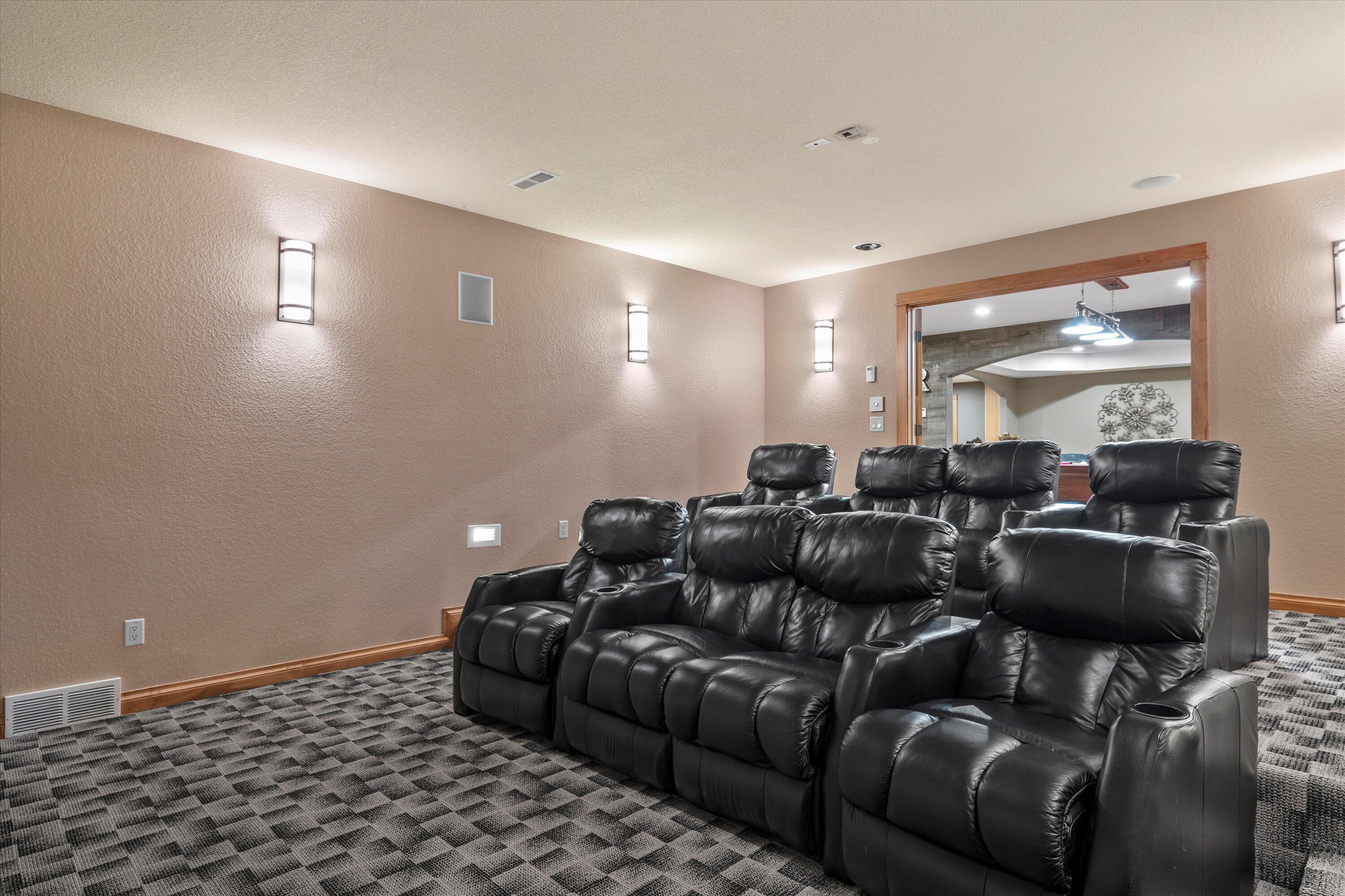 390 Horns Corners Rd