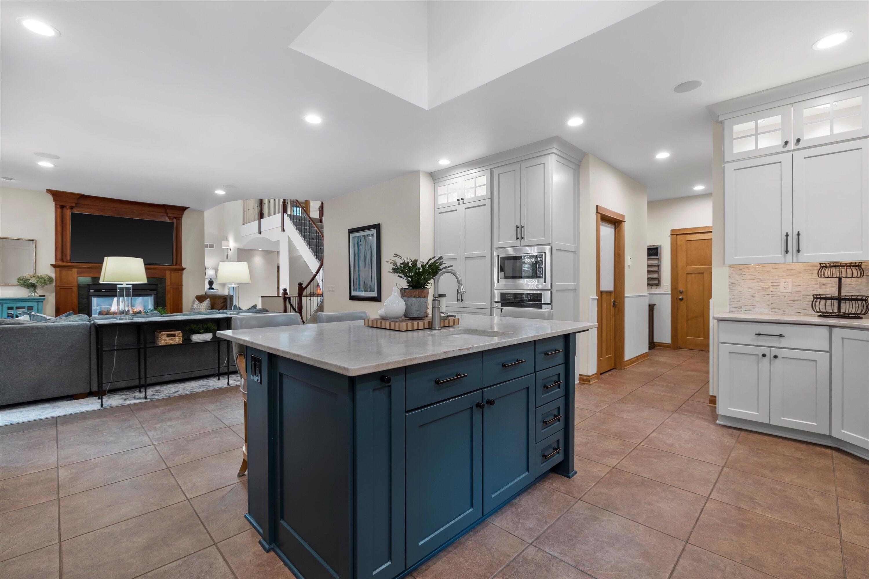 390 Horns Corners Rd