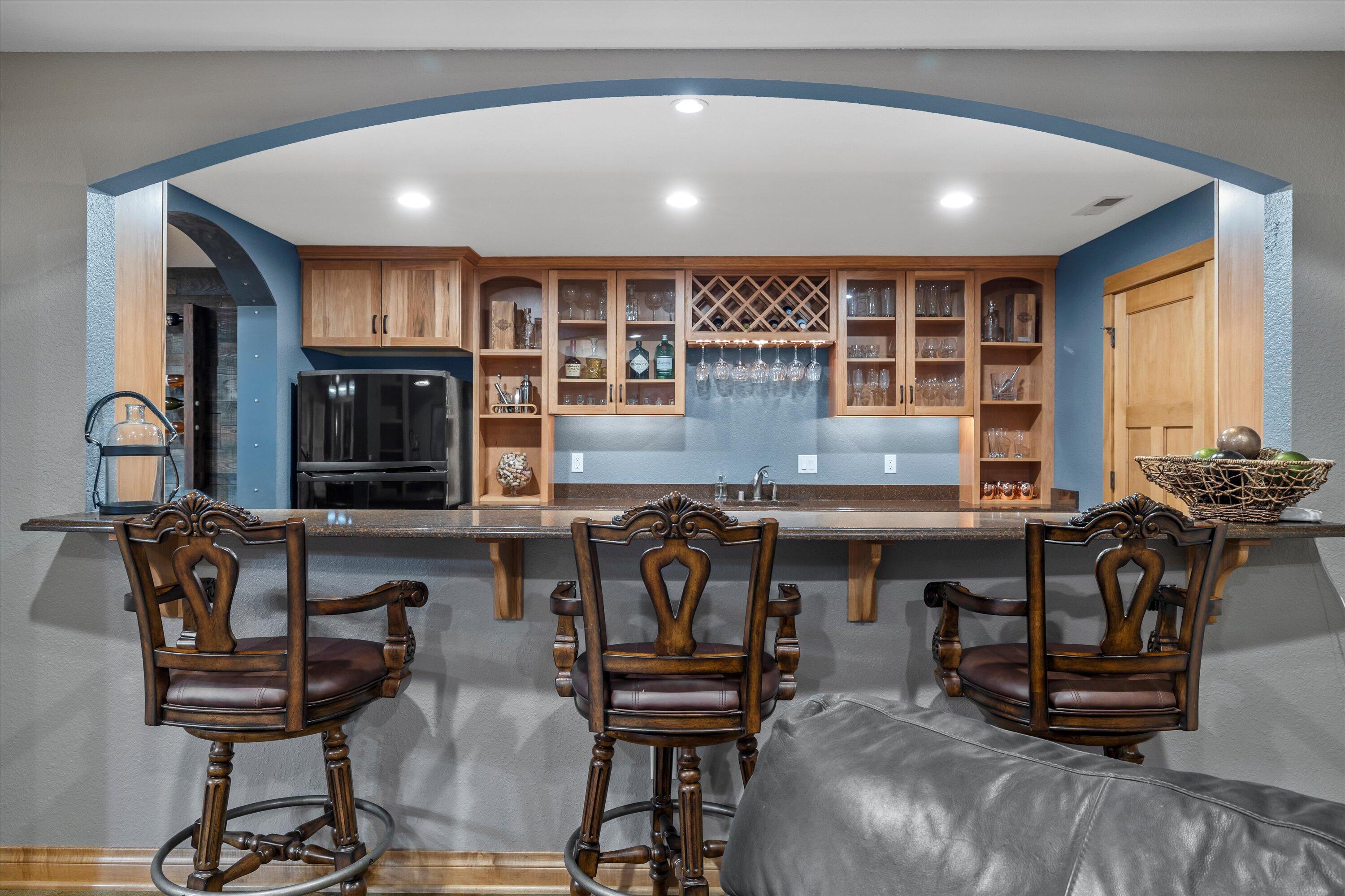 390 Horns Corners Rd