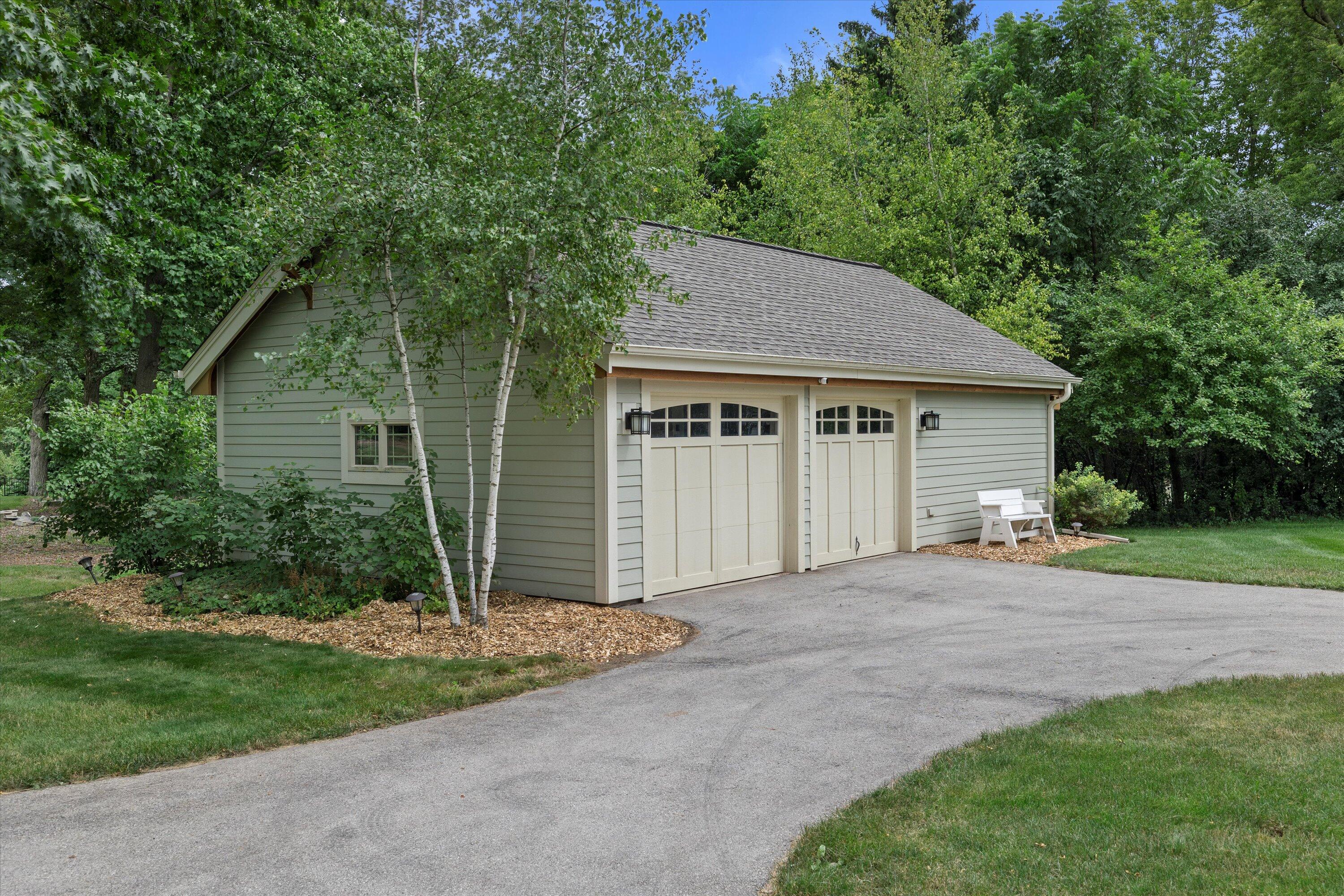 390 Horns Corners Rd