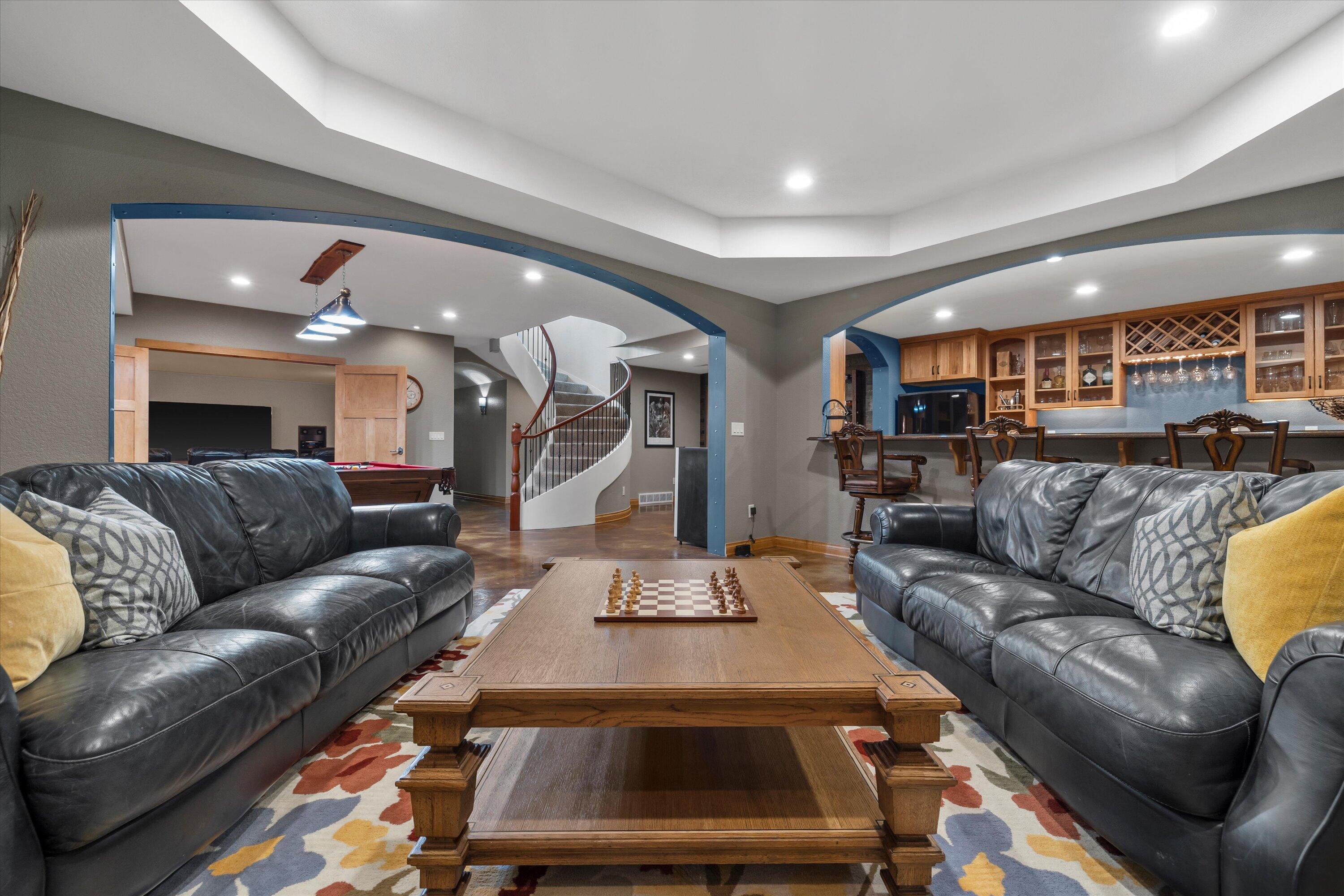 390 Horns Corners Rd