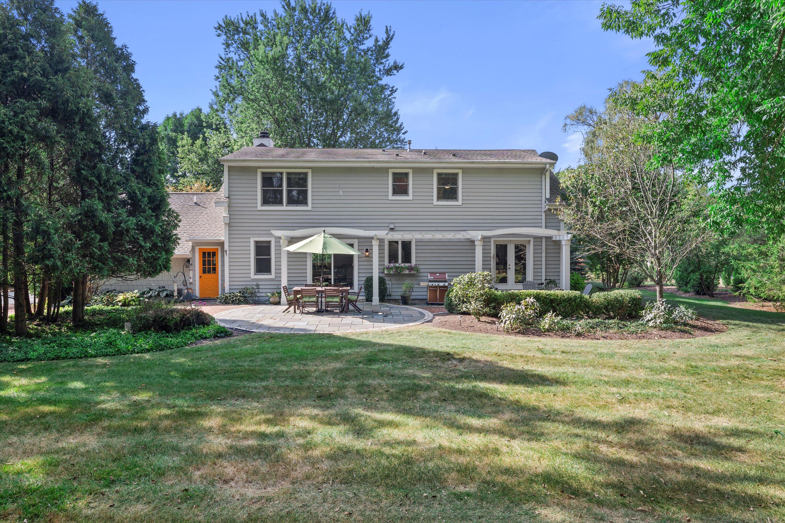 550 E Circle Rd