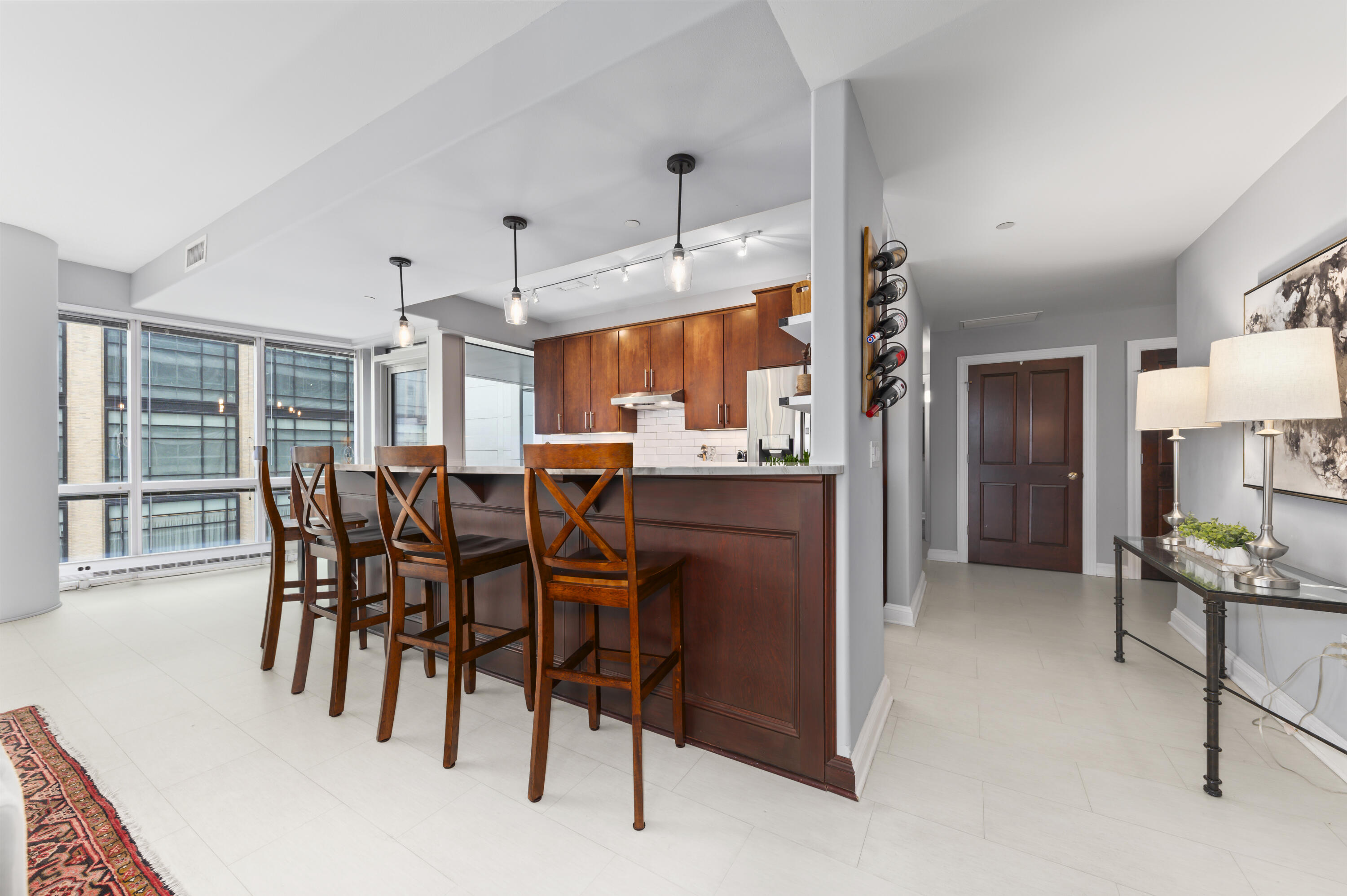 545 E Wells St 400