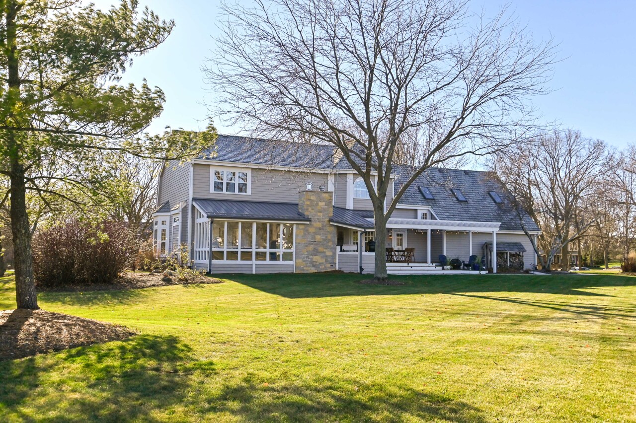 6932 W Lafayette Pl