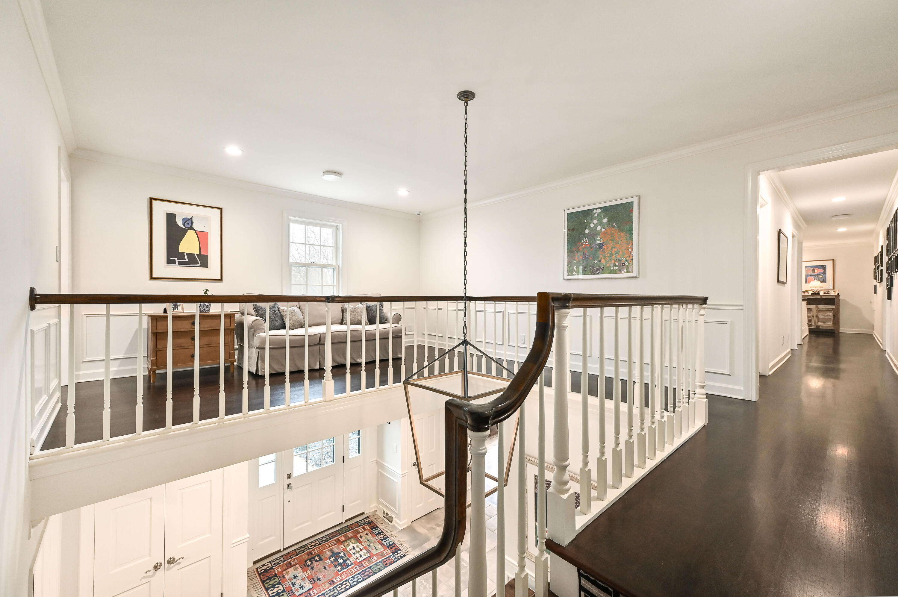2127 W Columbia Dr