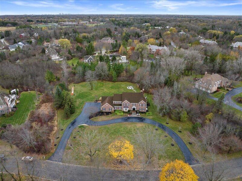 2127 W Columbia Dr